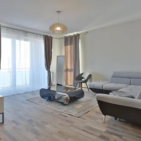 Apartment Ada Homes B4628